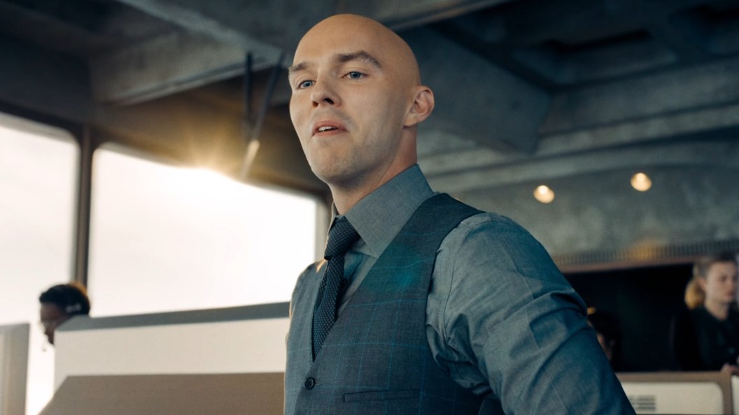 Nicholas Hoult Revela Detalhe Crucial Sobre a Rivalidade de Lex Luthor e Superman no Filme de James